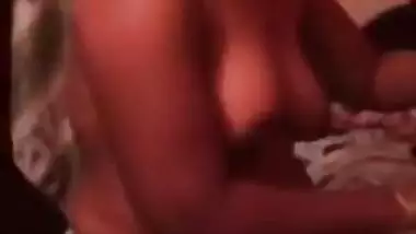 Desi wife tries hard to look XXX showing off her natural boobs