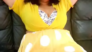 Cute Tamil Curvy Girl teases in beautiful Shein...