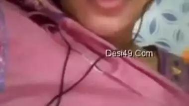 Indian girl with tattooed fingers exposes XXX boobies and masturbates