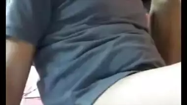 She has the most sexiest armpits love to lick...