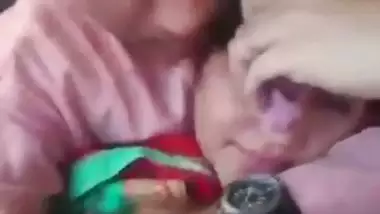 Pakistani boss secretary fondling sex in car video