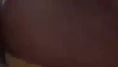 Milf from Madurai enjoys Tamil sex with her neighbor