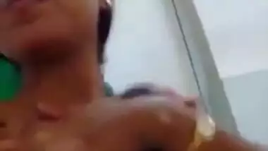 Beautiful Desi Wife Showing