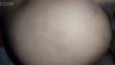 Desi Indian man bangs his GF’s wet pussy