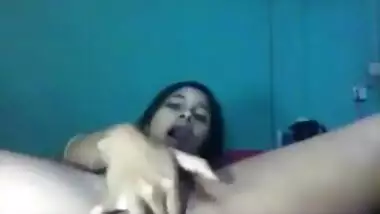 XXX masturbation is an integral part of weekend of skinny Desi teen