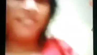 Girlfriend virgin boobs and pussy showing MMS