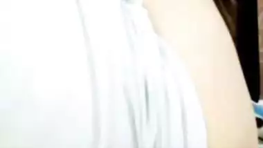 Gorgeous college girl naked big boobs show on video call