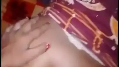 Bhojpuri milf enjoys anal sex with her young nephew