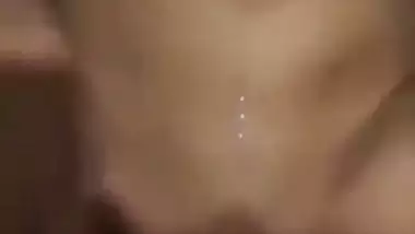 Uncle fucks his 18 yr old niece in Nepali sex video