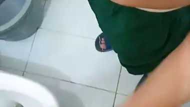 Pakistani shaking lund MMS – clips