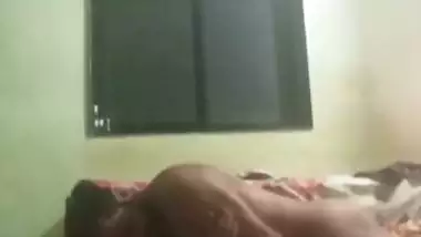 Desi couple Dehati floor chudai video