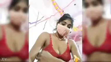 Desi girl ready to give live