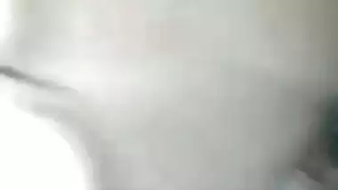 Desi XXX chick showing her boobs and shaved pussy on selfie cam