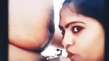 A working lady sucks manager’s dick in a Telugu sex video