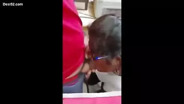 Yung couple blowjob in tuition center
