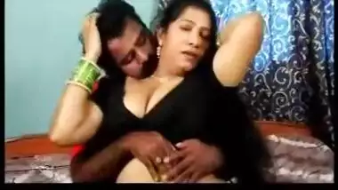 Hotauntymallusex - Delicious Mallu Aunty 2 Movies indian amateur sex