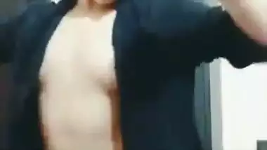 Mishti Basu, a Bengali-origin adult actress nude MMS