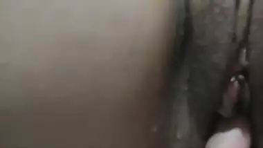 Brown haired cam girl boob pressing and pussy fingering