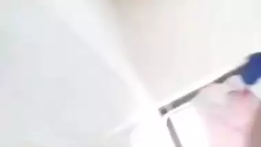 Attractive eyes and boobs of hot Indian girlfriend