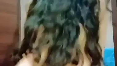 Young bhabhi boob pressing and pussy fingering viral MMS