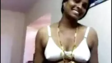 Sexy Telugu Aunty Shows Her Naked Body