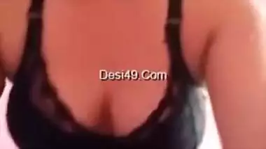 Whorey Indian comes out of shower with naked XXX body and dresses up