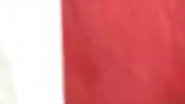 Tanker MILF bathing caught by horny neighbor